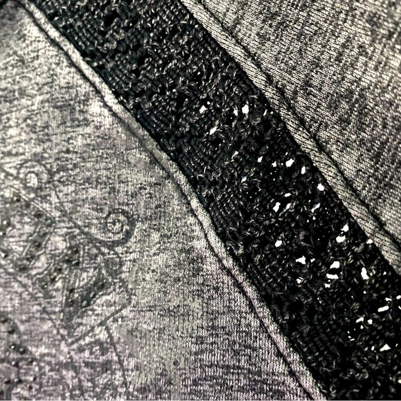 Affliction Live Fast Distressed Rhinestones Embellished Women's Sweatshirt Sz S - Picture 12 of 12